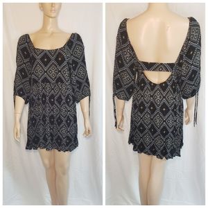 Vera Wang Boho Open Back Flowy Dress